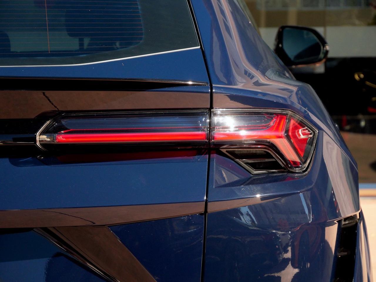 2023 Lamborghini Urus S S Lawrence KS