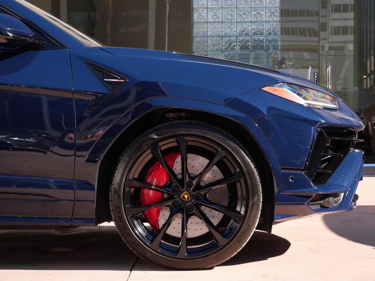 2023 Lamborghini Urus S S Lawrence KS