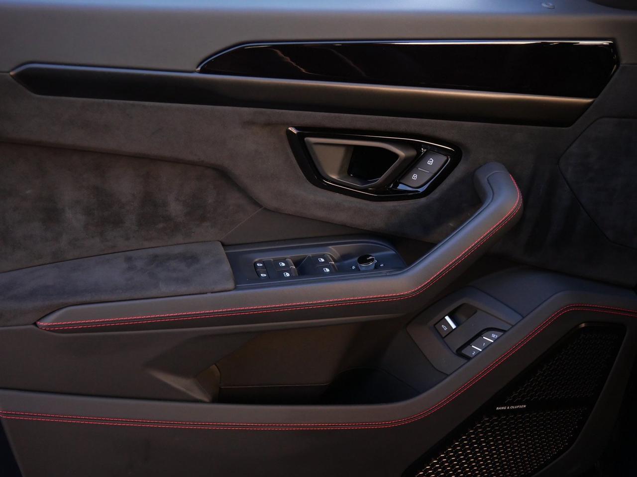 2023 Lamborghini Urus S S Lawrence KS