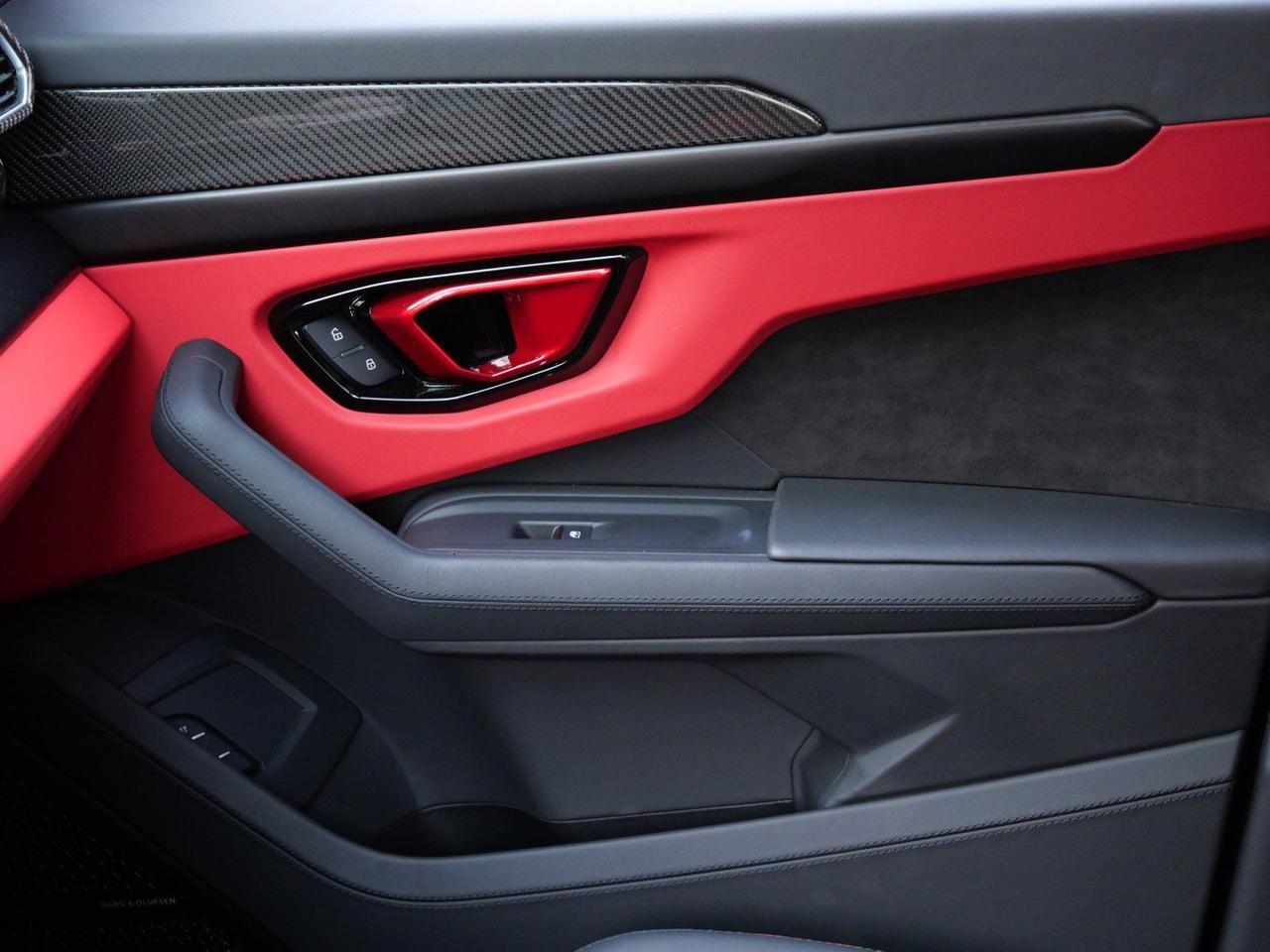 2023 Lamborghini Urus S S Lawrence KS