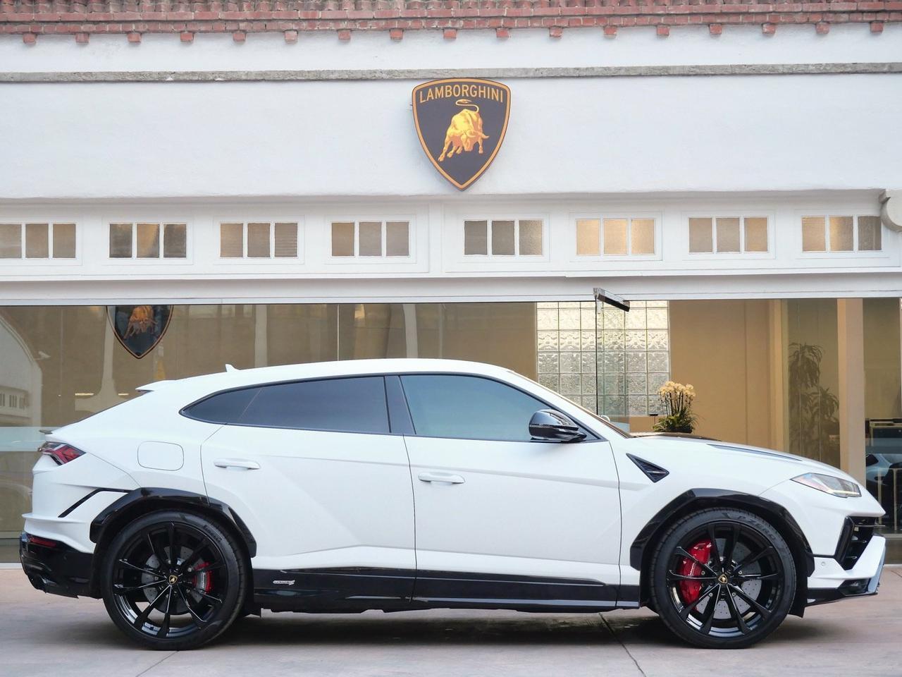2023 Lamborghini Urus S S Lawrence KS