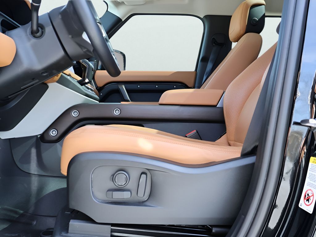 2023 Land Rover Defender 110 SE San Clemente CA