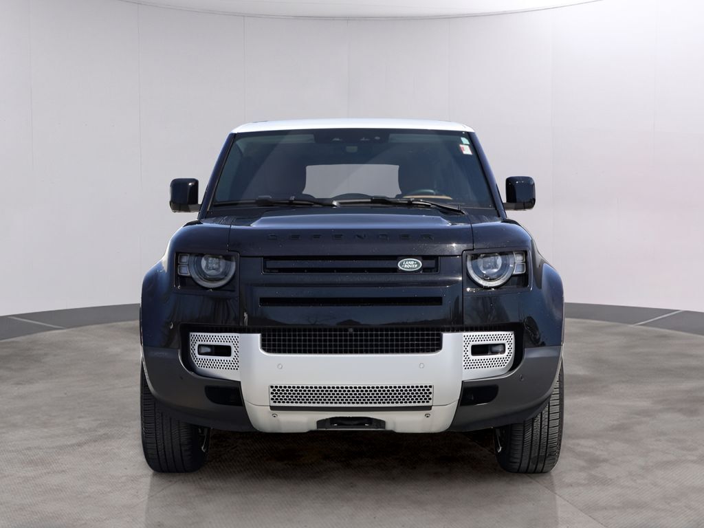 2023 Land Rover Defender 110 SE