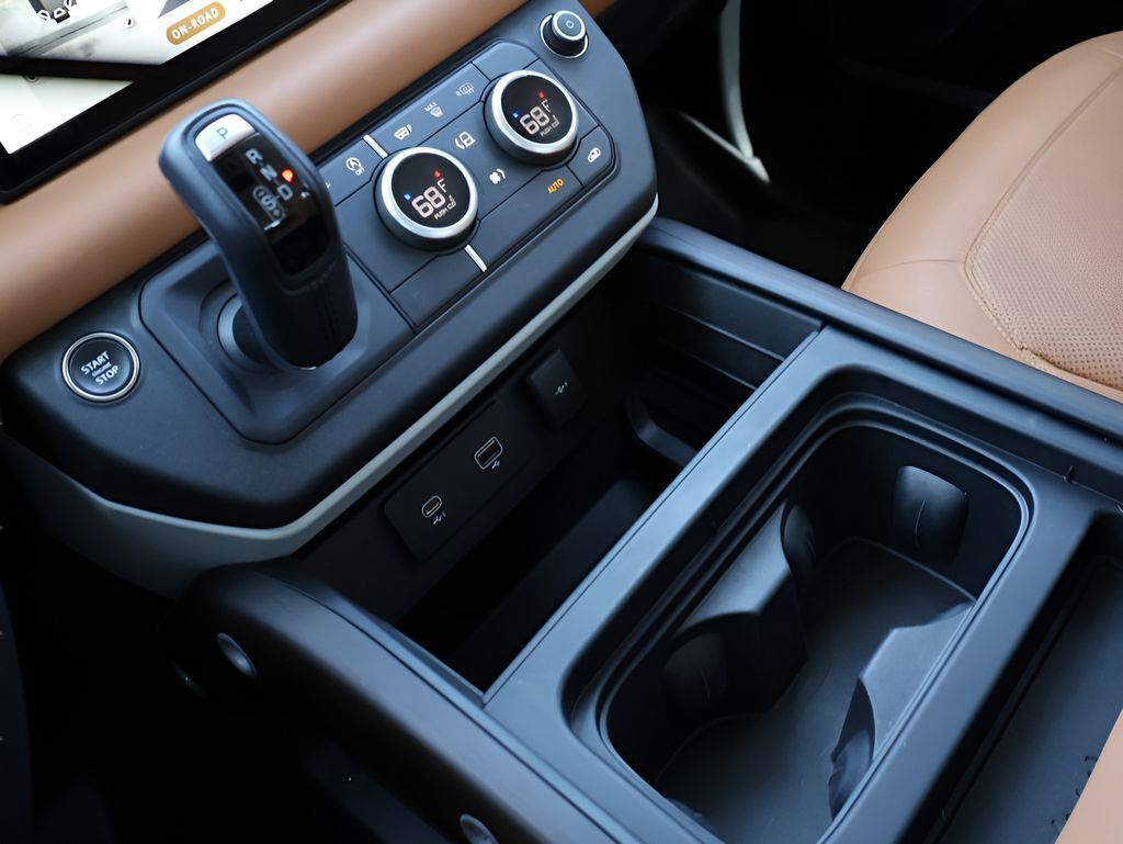 2023 Land Rover Defender 110 SE San Clemente CA