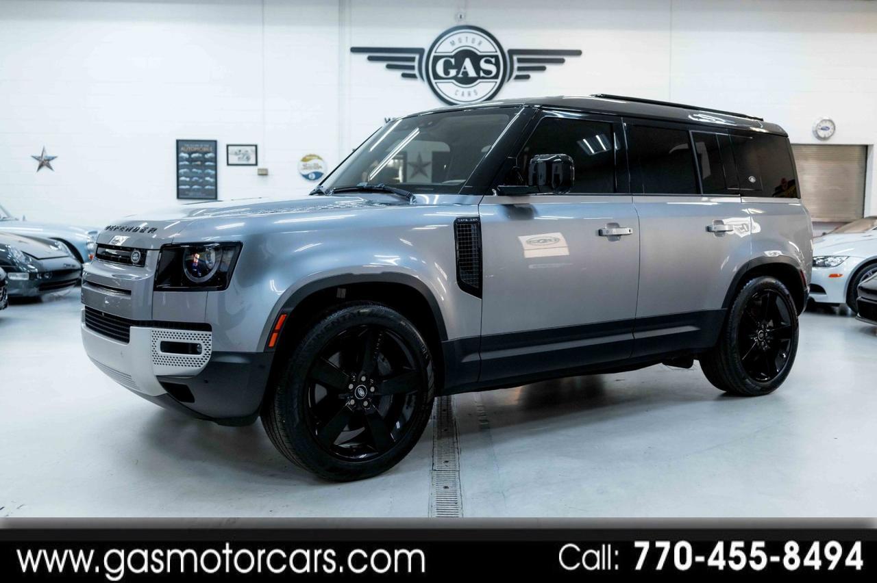 2023 Land Rover Defender SE's photo