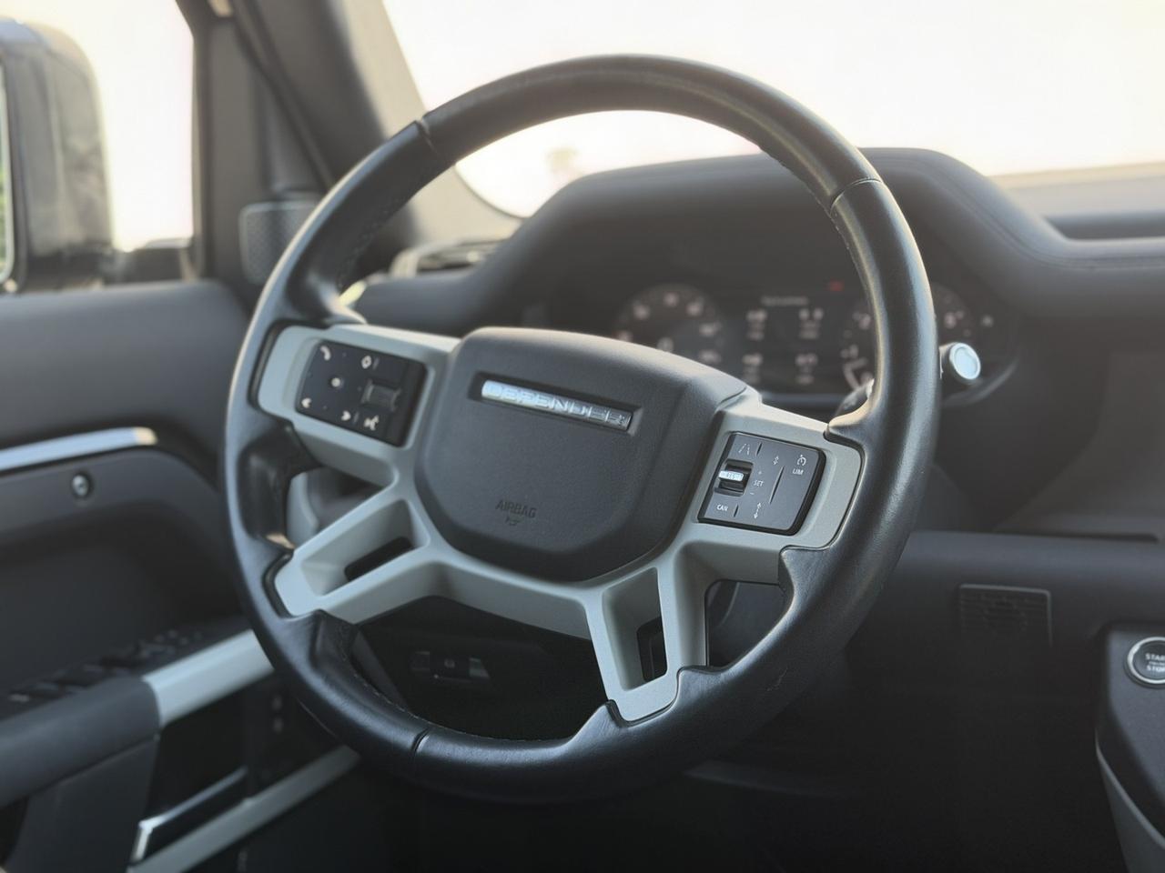 2023 Land Rover Defender X-Dynamic SE Brentwood TN 2023 Land Rover Defender X-Dynamic SE Brentwood TN