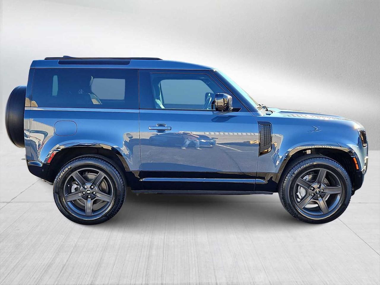 2023 Land Rover Defender X-Dynamic SE Irving TX