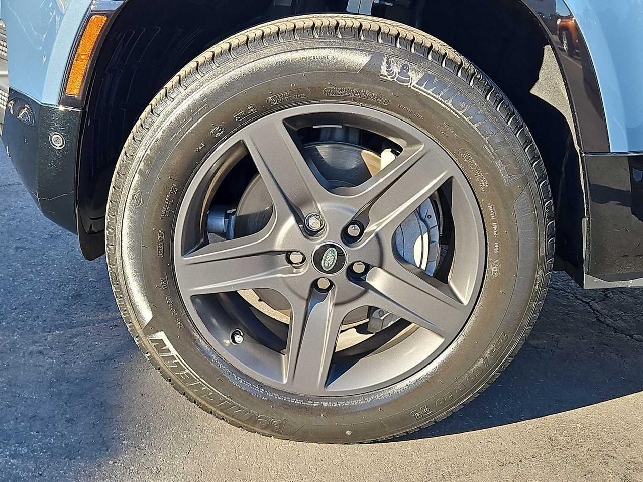 2023 Land Rover Defender X-Dynamic SE Irving TX