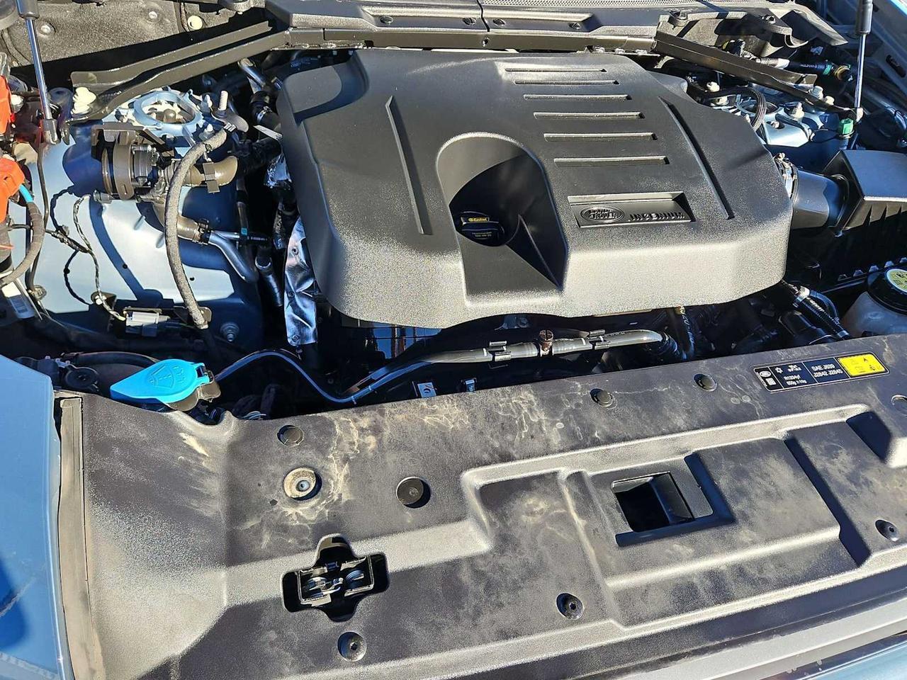 2023 Land Rover Defender X-Dynamic SE Irving TX