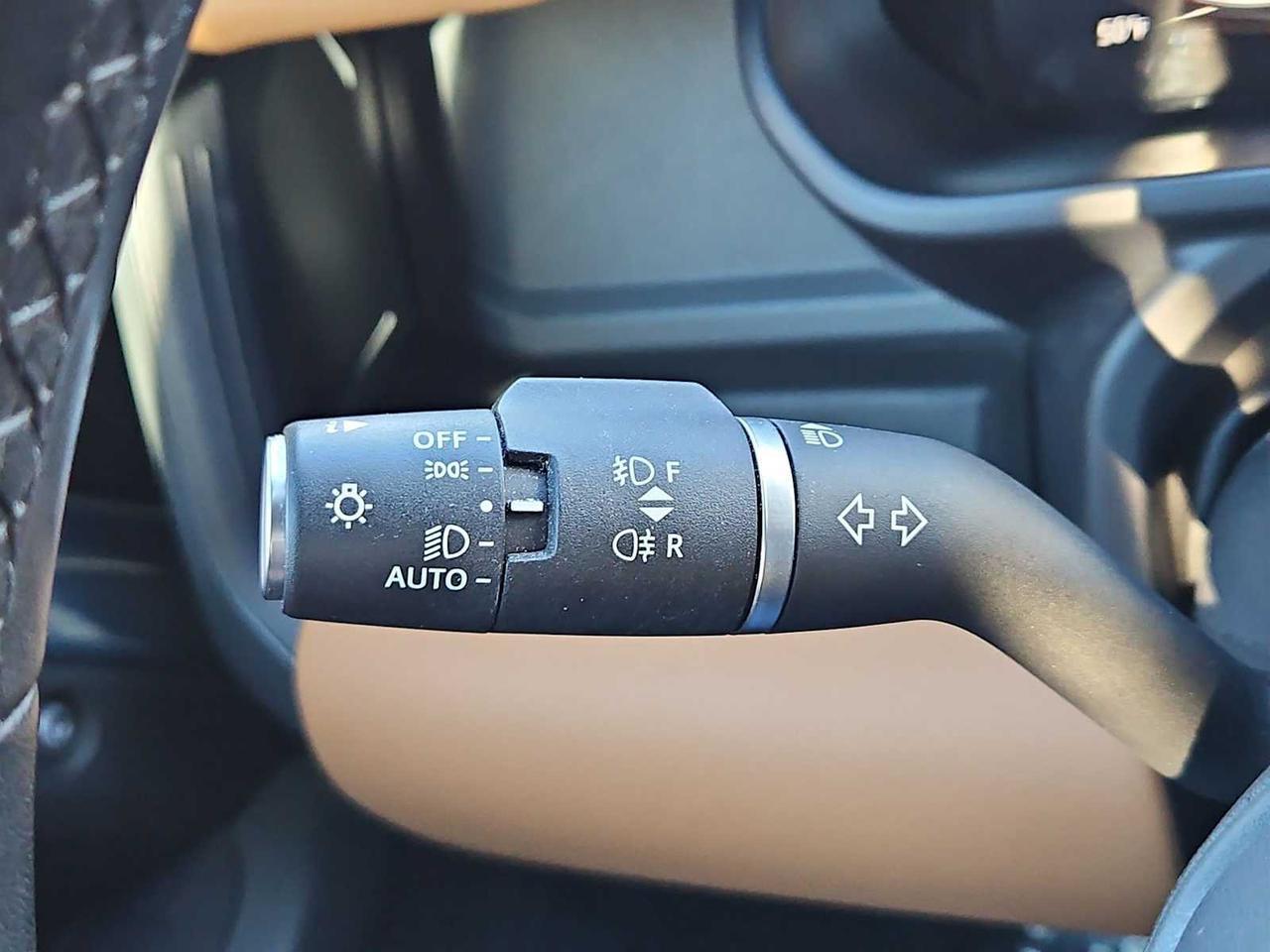 2023 Land Rover Defender X-Dynamic SE Irving TX