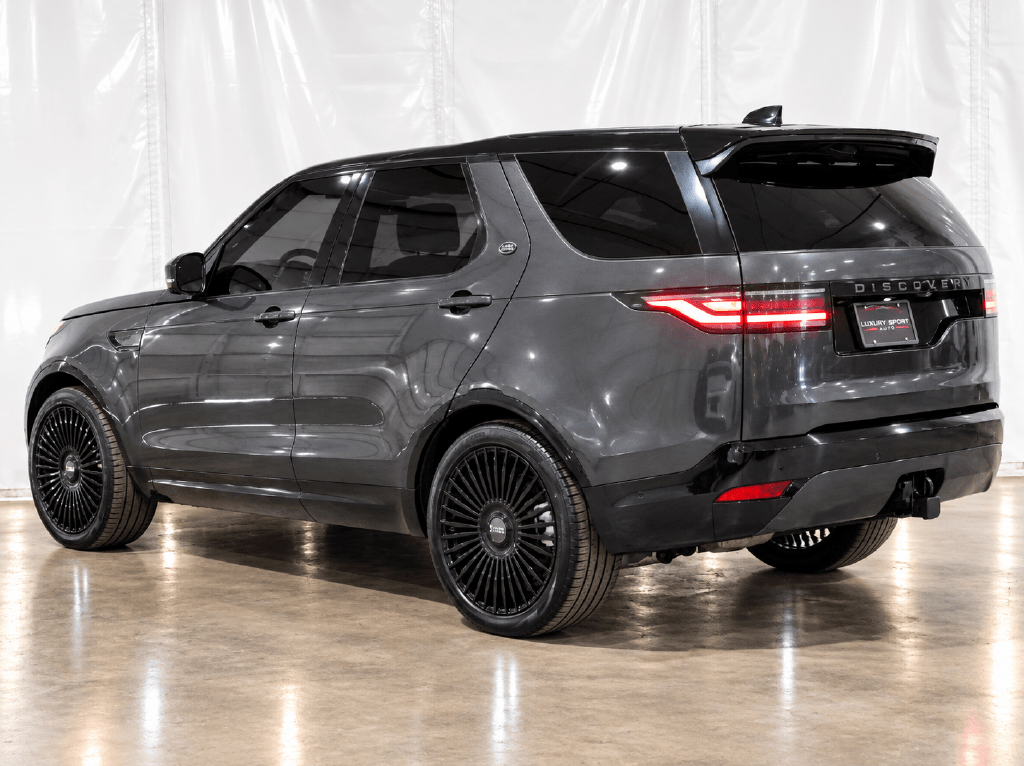 2023 Land Rover Discovery HSE R-Dynamic 2023 Land Rover Discovery HSE R-Dynamic