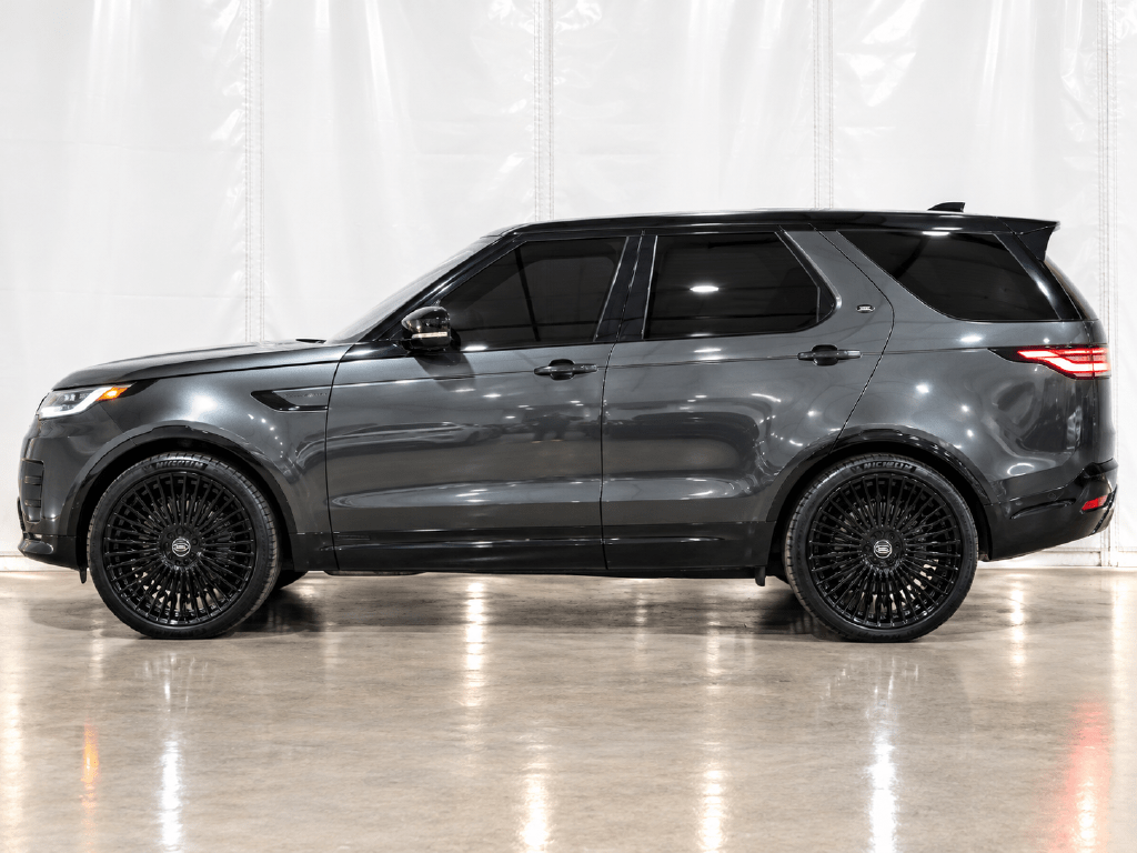 2023 Land Rover Discovery HSE R-Dynamic 2023 Land Rover Discovery HSE R-Dynamic