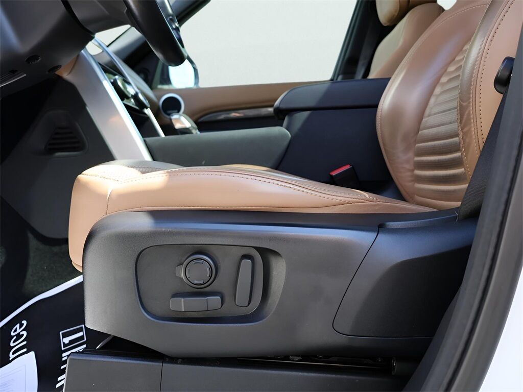 2023 Land Rover Discovery Metropolitan Edition San Clemente CA