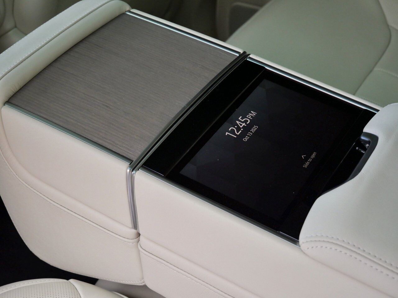 2023 Land Rover Range Rover Autobiography Autobiography Lawrence KS