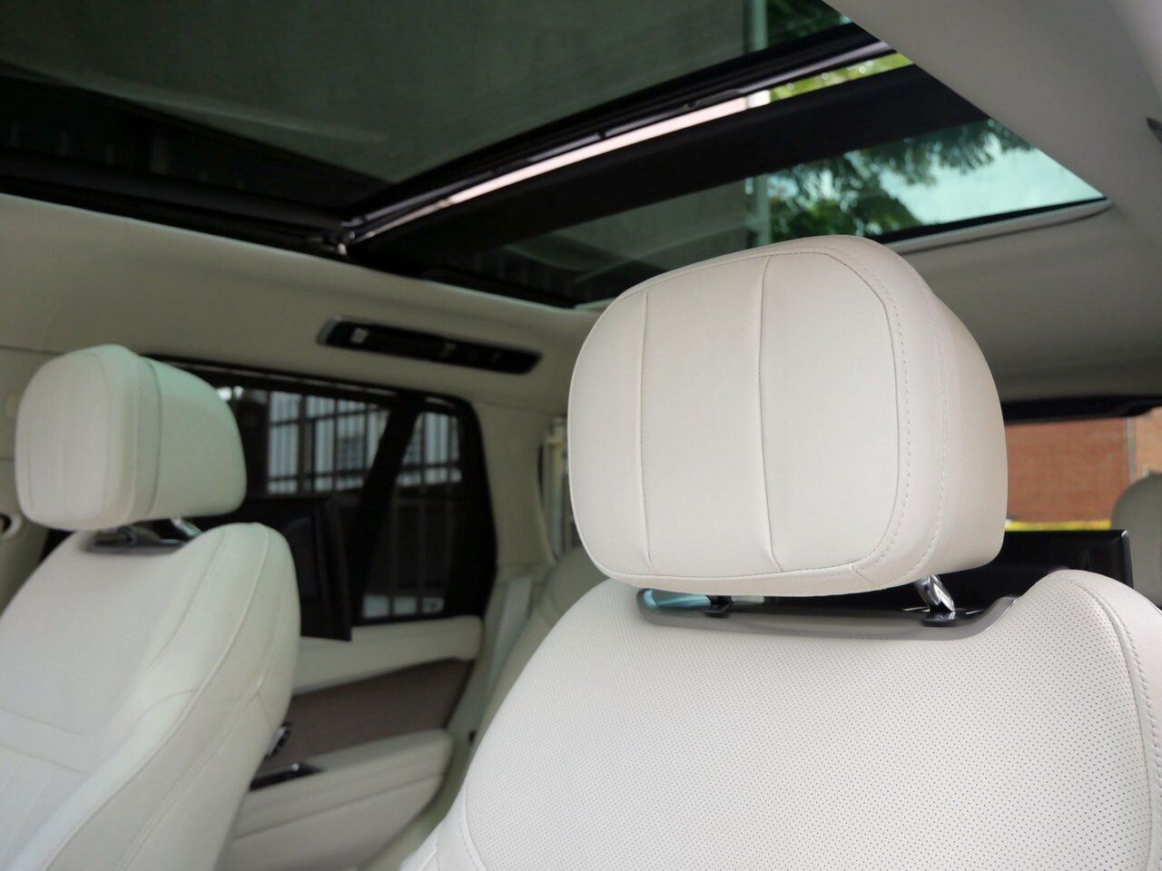 2023 Land Rover Range Rover Autobiography Autobiography Lawrence KS