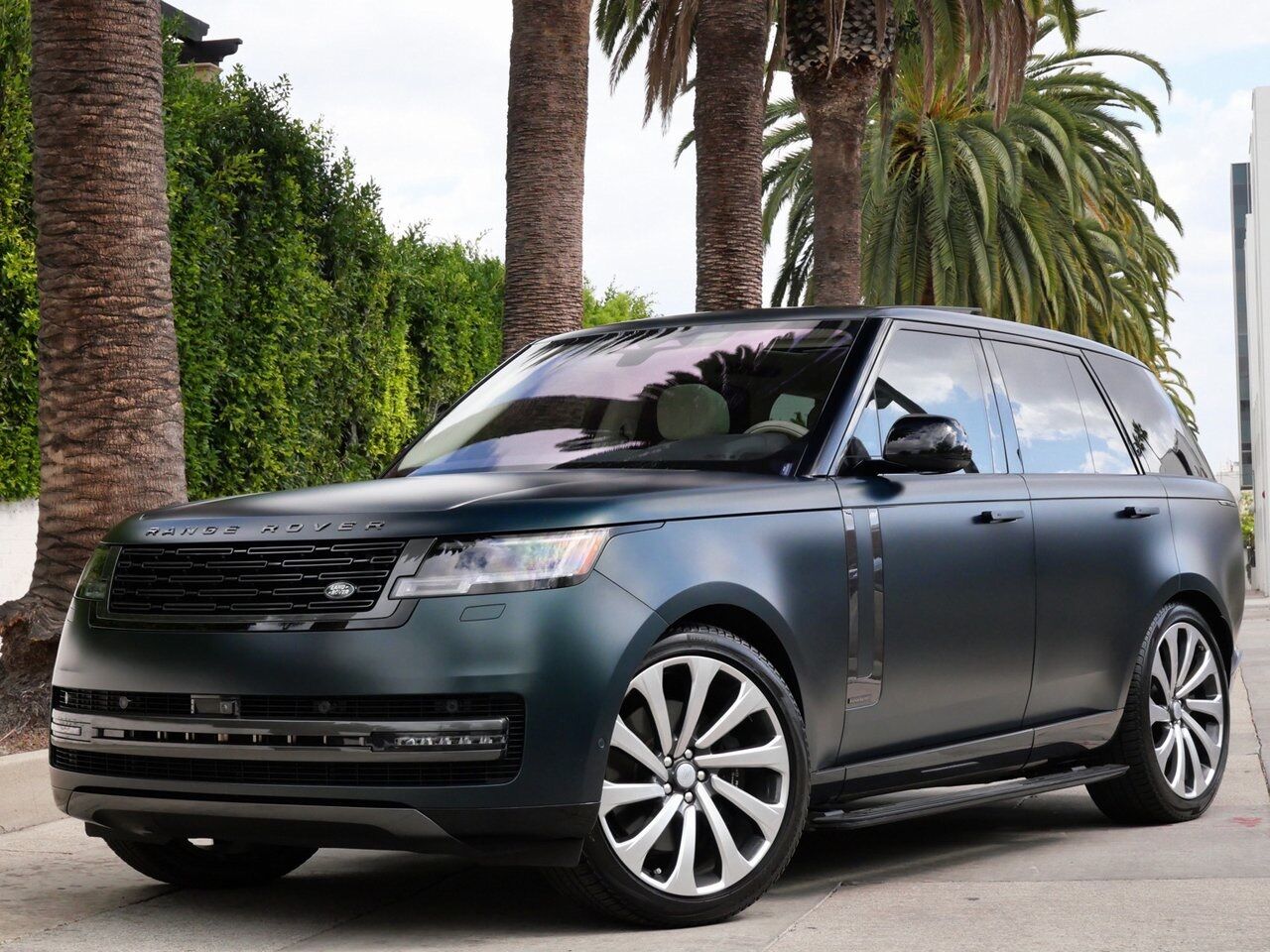 2023 Land Rover Range Rover Autobiography Autobiography Lawrence KS