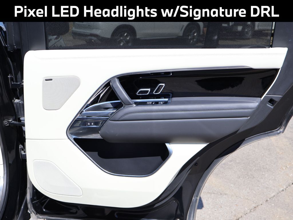 2023 Land Rover Range Rover SE