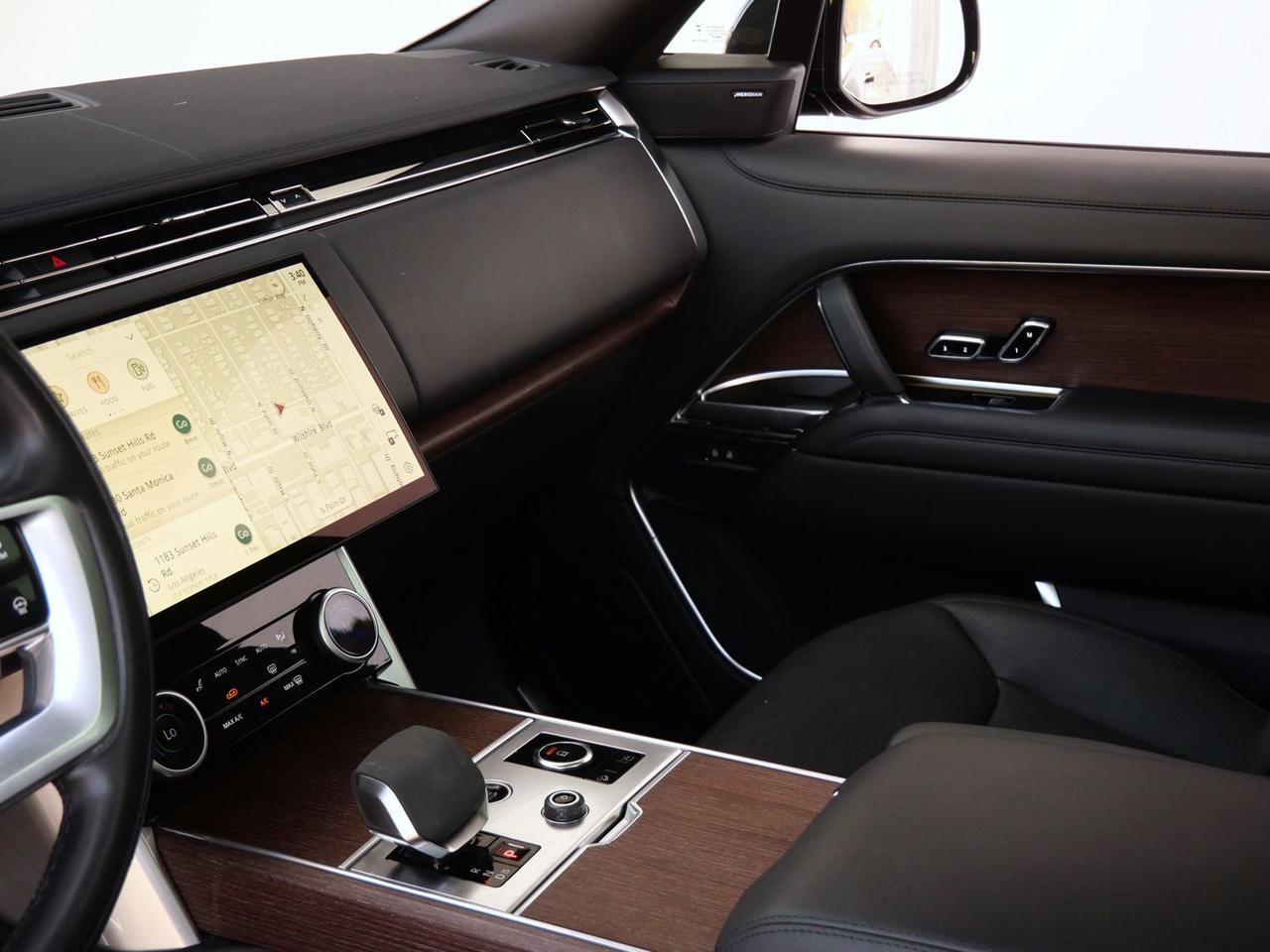 2023 Land Rover Range Rover SE SE Lawrence KS