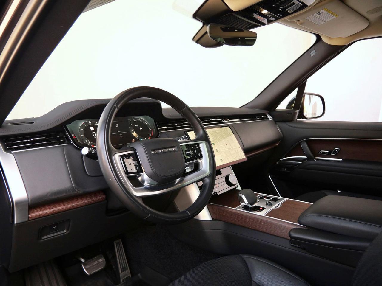 2023 Land Rover Range Rover SE SE Lawrence KS