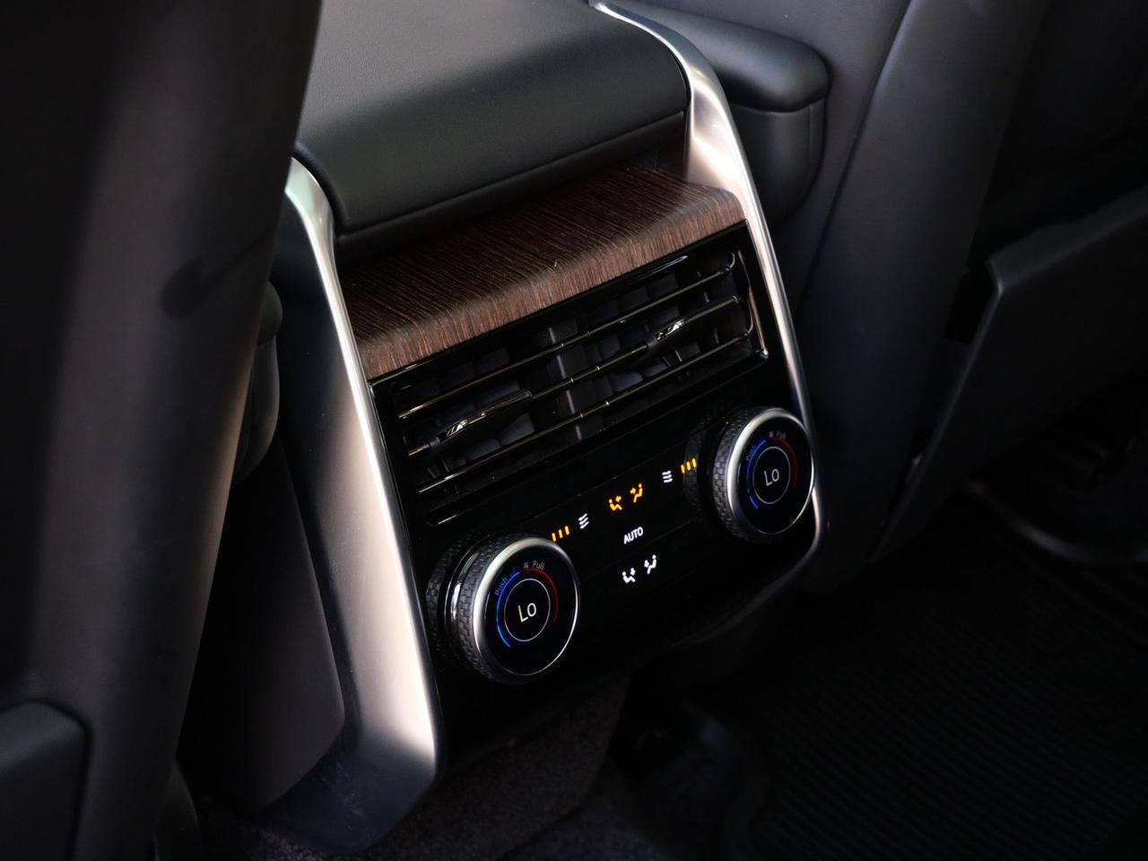 2023 Land Rover Range Rover SE SE Lawrence KS