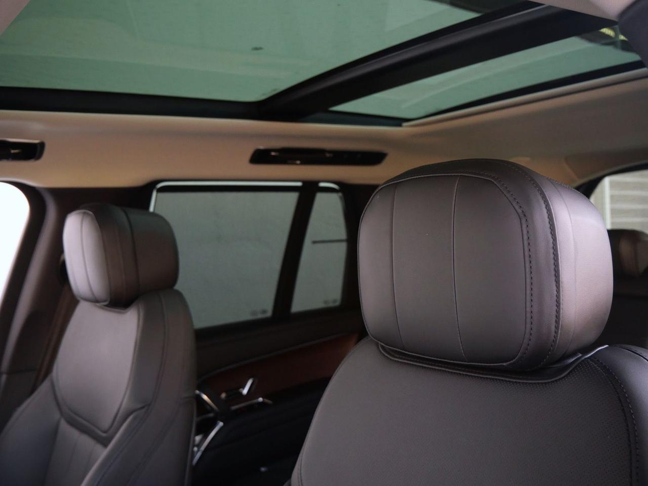 2023 Land Rover Range Rover SE SE Lawrence KS