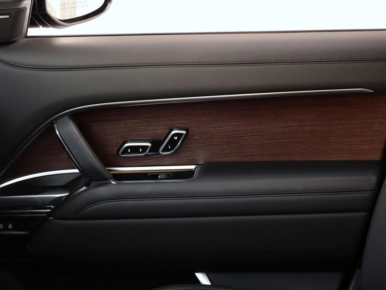 2023 Land Rover Range Rover SE SE Lawrence KS