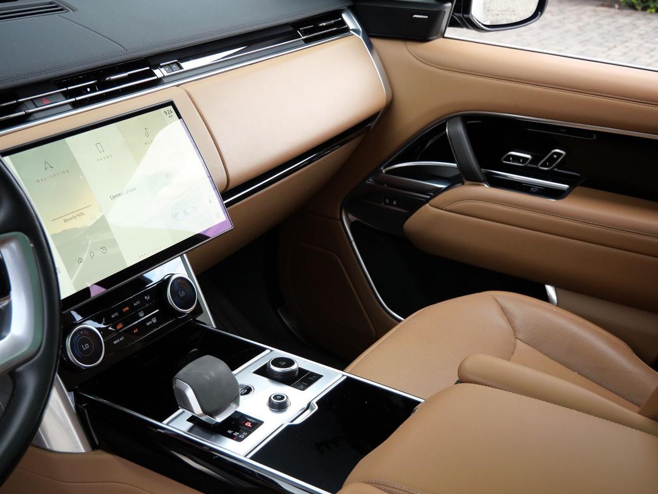 2023 Land Rover Range Rover SE SE Lawrence KS