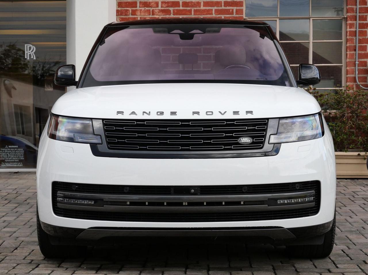 2023 Land Rover Range Rover SE SE