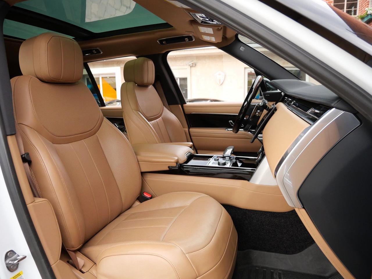 2023 Land Rover Range Rover SE SE Lawrence KS