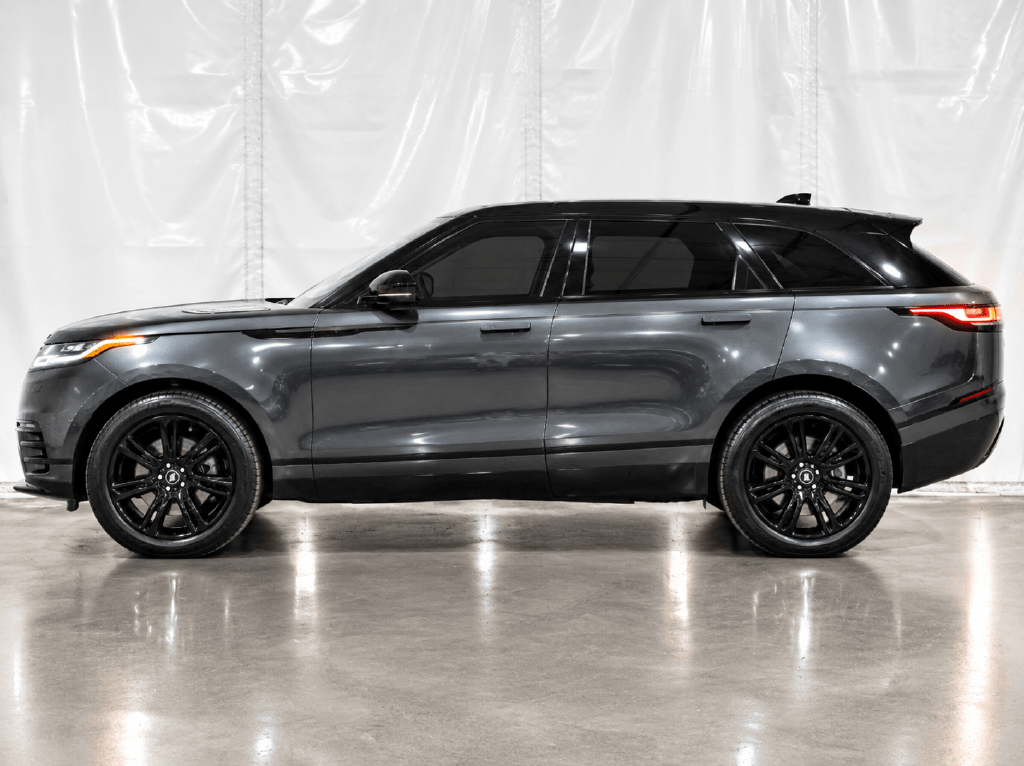 2023 Land Rover Range Rover Velar R-Dynamic S MHEV 2023 Land Rover Range Rover Velar R-Dynamic S MHEV