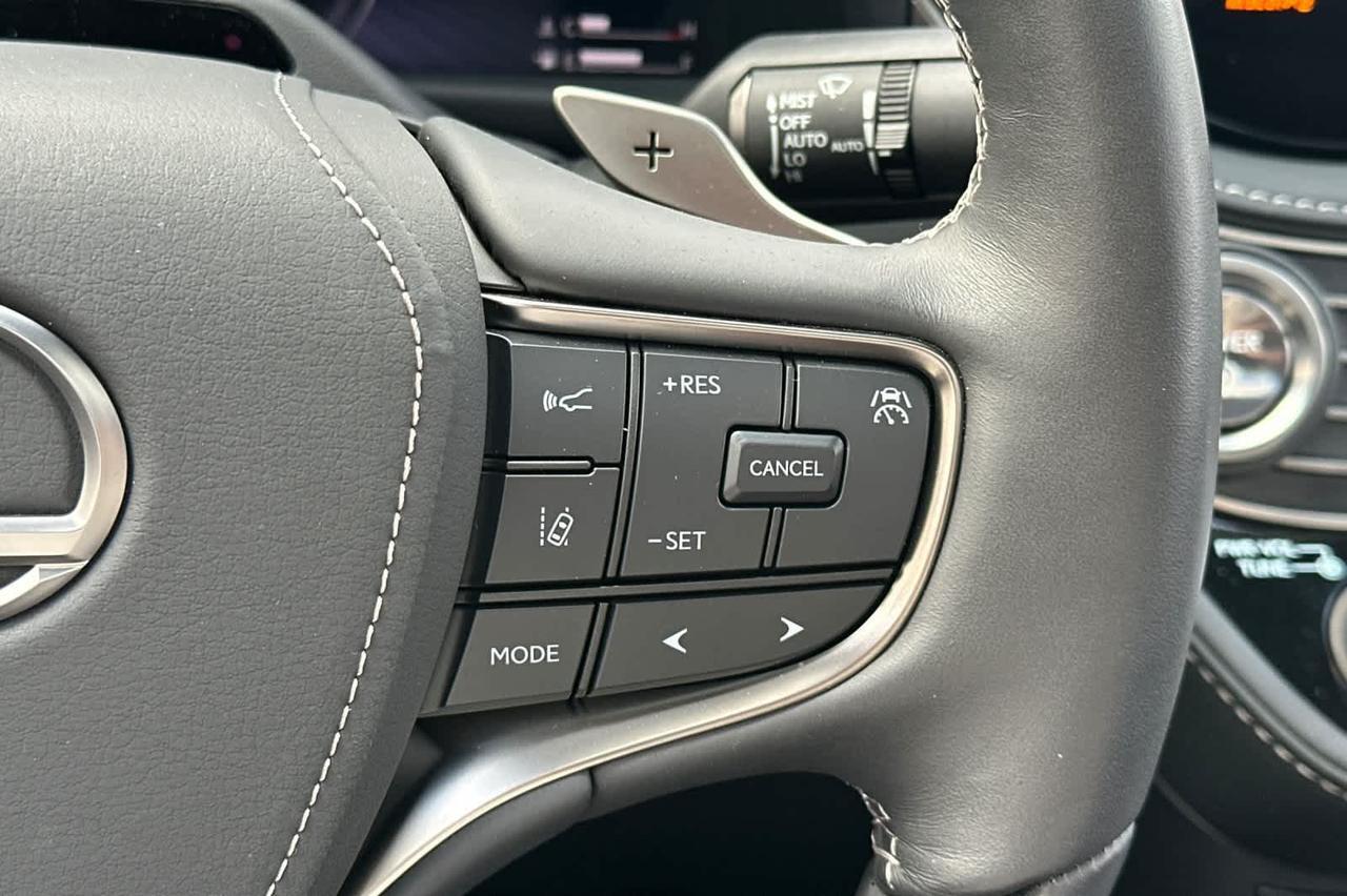 2023 Lexus LS 500h Roseville CA