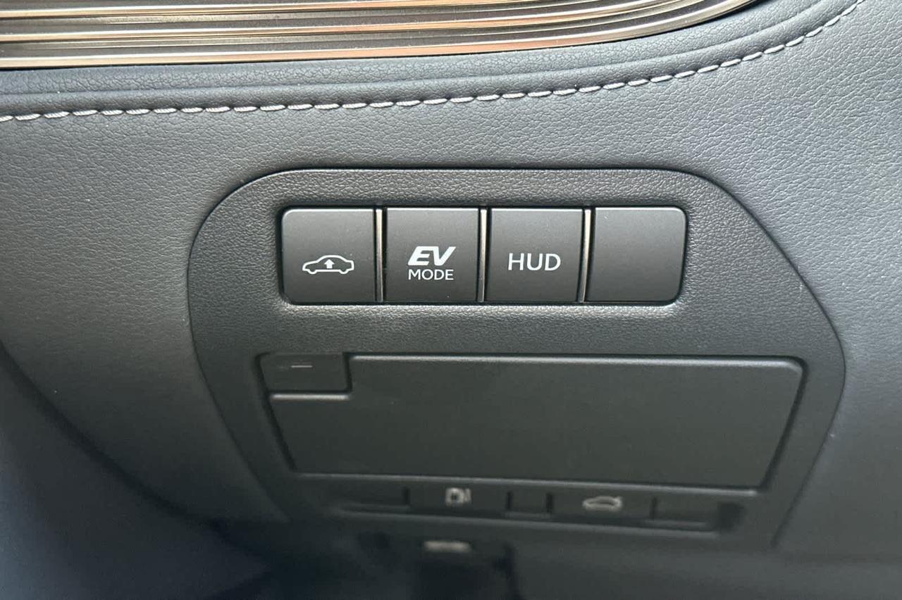2023 Lexus LS 500h Roseville CA