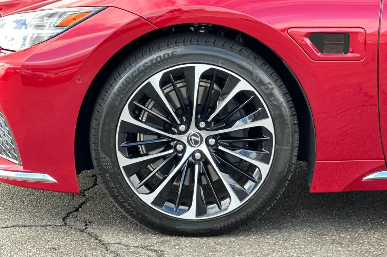 2023 Lexus LS 500h Roseville CA