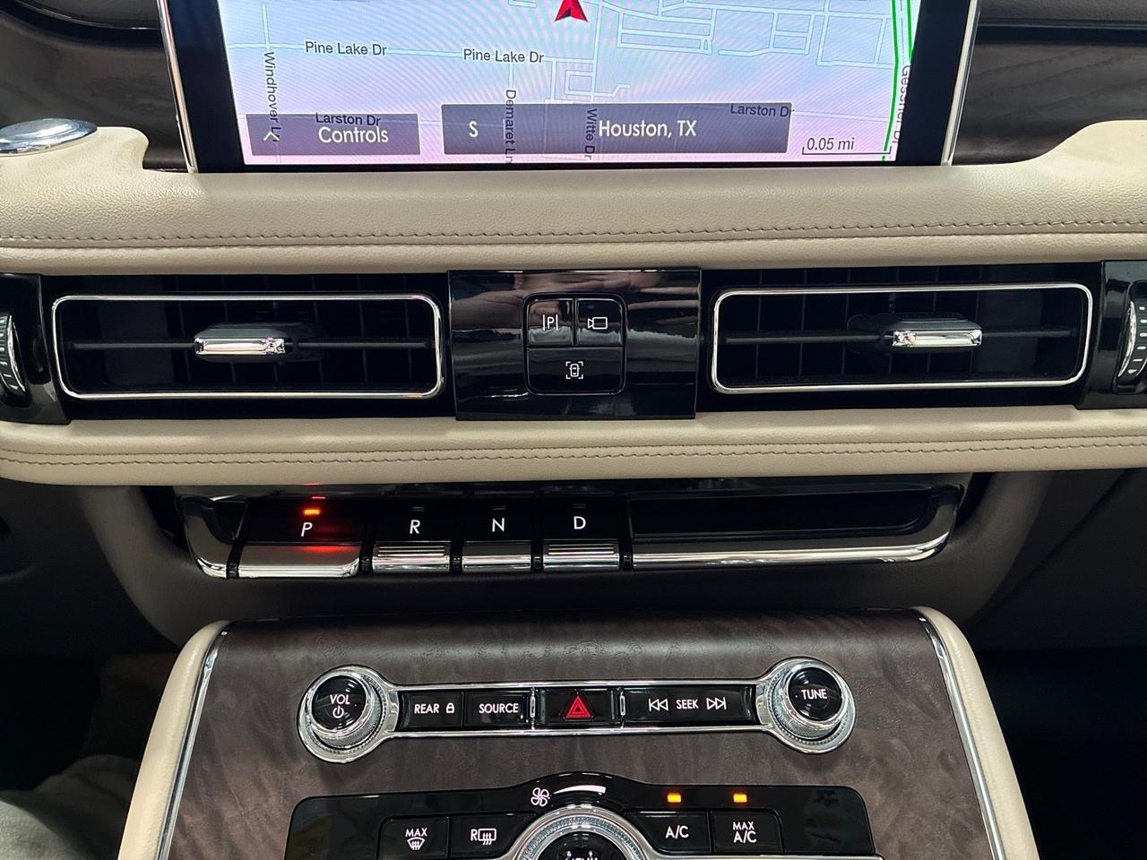 2023 Lincoln Aviator Reserve, 201A Pkg, Luxury Pkg Houston TX 2023 Lincoln Aviator Reserve, 201A Pkg, Luxury Pkg Houston TX