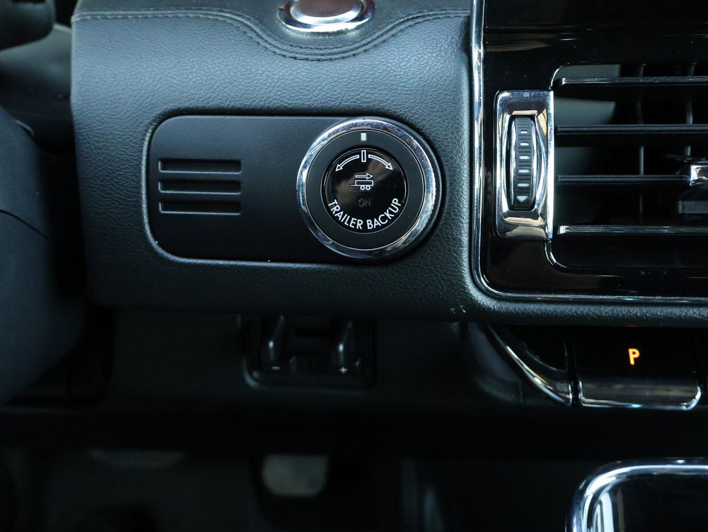 2023 Lincoln Navigator L Reserve