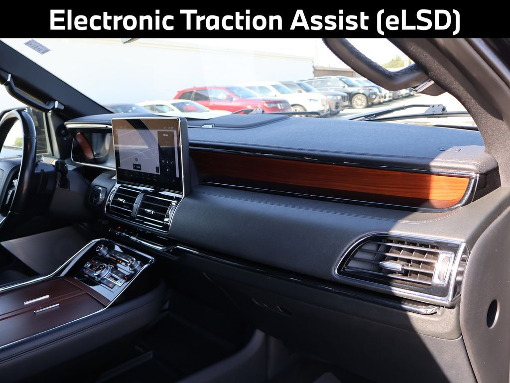 2023 Lincoln Navigator L Reserve