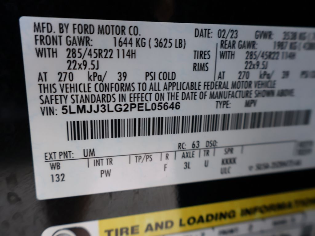 2023 Lincoln Navigator L Reserve