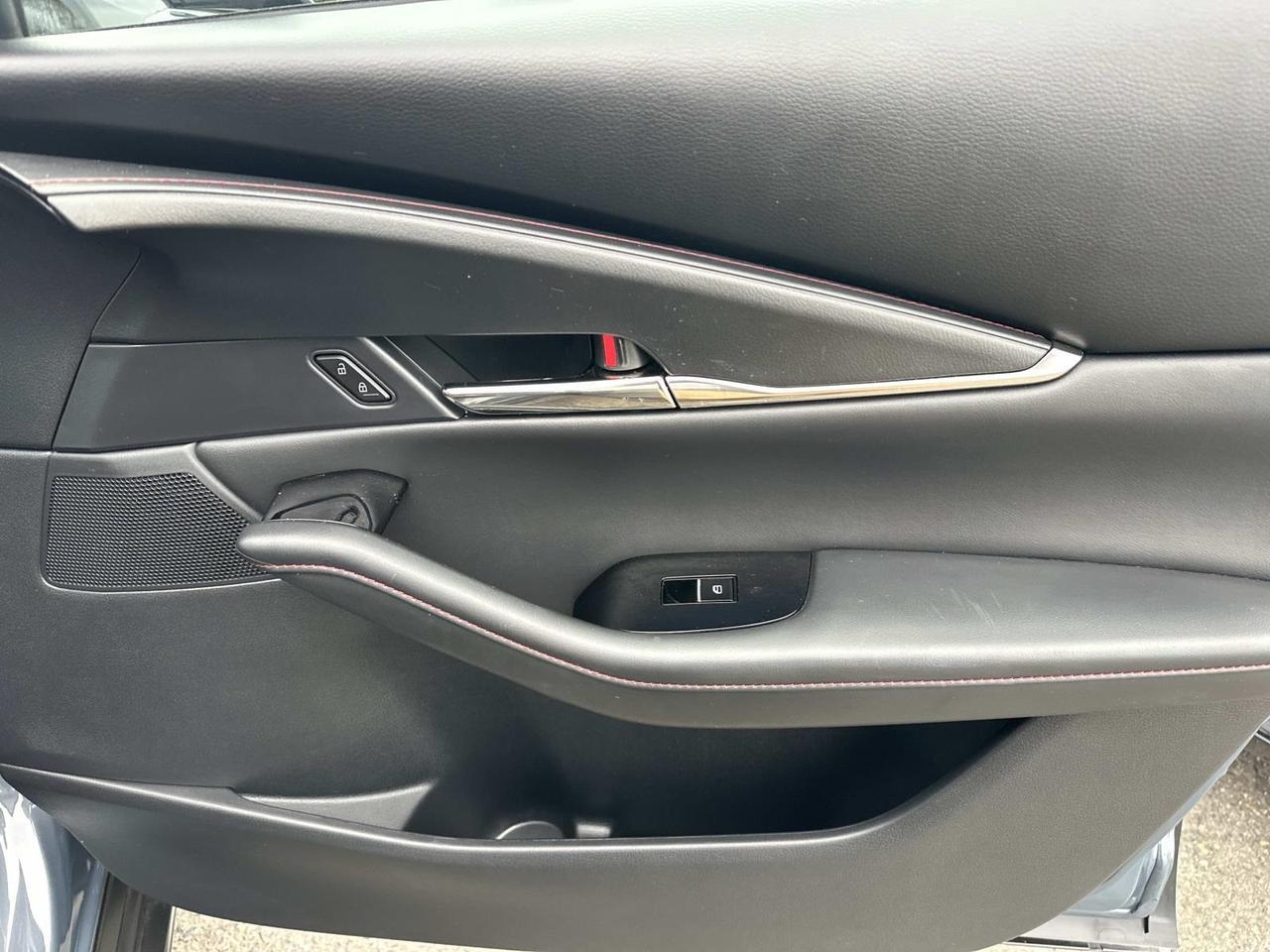 2023 MAZDA CX-30 2.5 S Carbon Edition