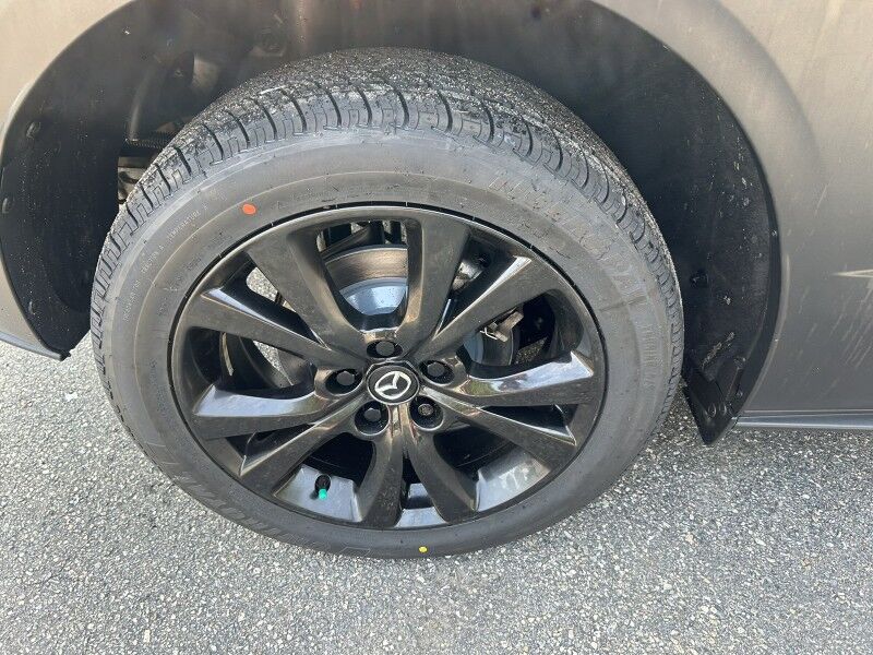 2023 Mazda CX-30 2.5 S Carbon Edition - 1 OWNER Webster MA 2023 Mazda CX-30 2.5 S Carbon Edition - 1 OWNER Webster MA