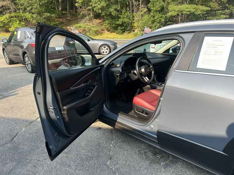 2023 Mazda CX-30 2.5 S Carbon Edition - 1 OWNER Webster MA 2023 Mazda CX-30 2.5 S Carbon Edition - 1 OWNER Webster MA