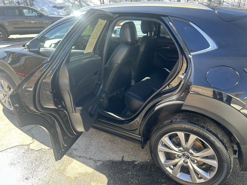 2023 Mazda CX-30 2.5 S Select Package - 1 OWNER - LEATHER Whitinsville MA 2023 Mazda CX-30 2.5 S Select Package - 1 OWNER - LEATHER Whitinsville MA