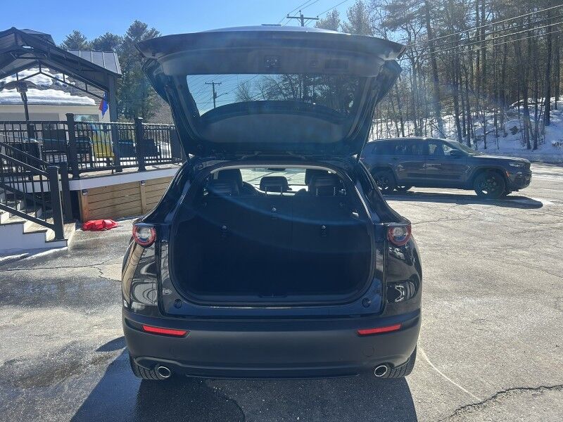 2023 Mazda CX-30 2.5 S Select Package - 1 OWNER - LEATHER Whitinsville MA 2023 Mazda CX-30 2.5 S Select Package - 1 OWNER - LEATHER Whitinsville MA