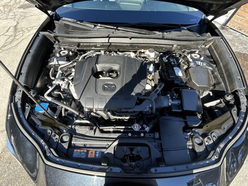 2023 Mazda CX-30 2.5 S Select Package - 1 OWNER - LEATHER Whitinsville MA 2023 Mazda CX-30 2.5 S Select Package - 1 OWNER - LEATHER Whitinsville MA