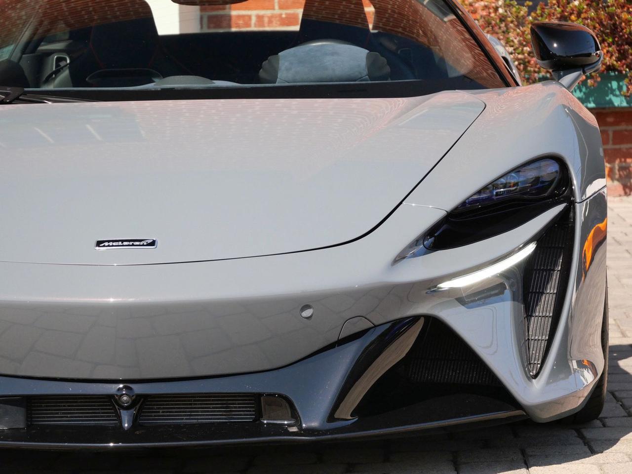 2023 McLaren Artura Performance Performance Lawrence KS
