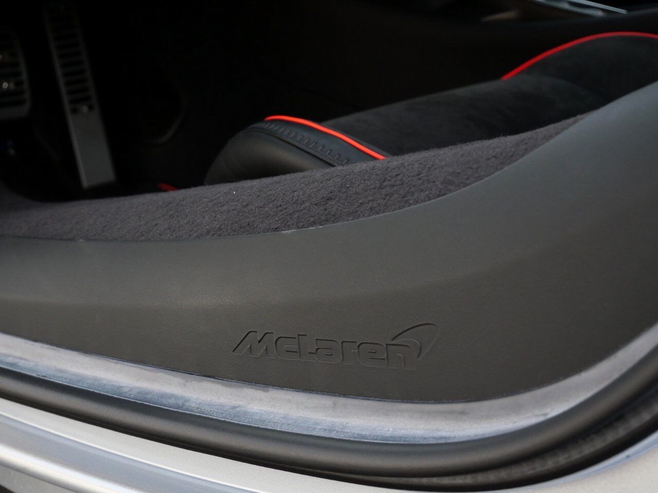 2023 McLaren Artura Performance Performance Lawrence KS