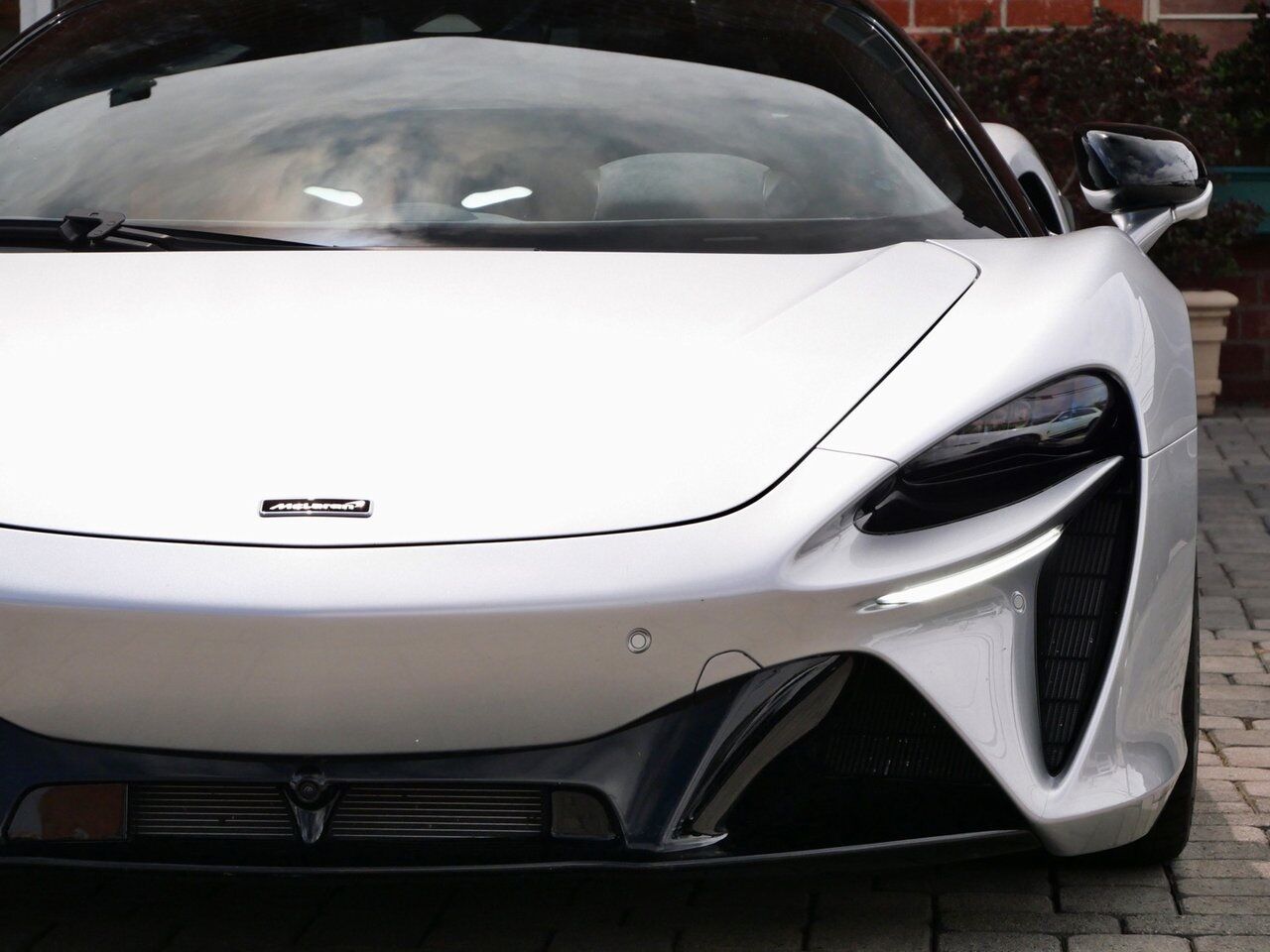 2023 McLaren Artura Performance Performance Lawrence KS
