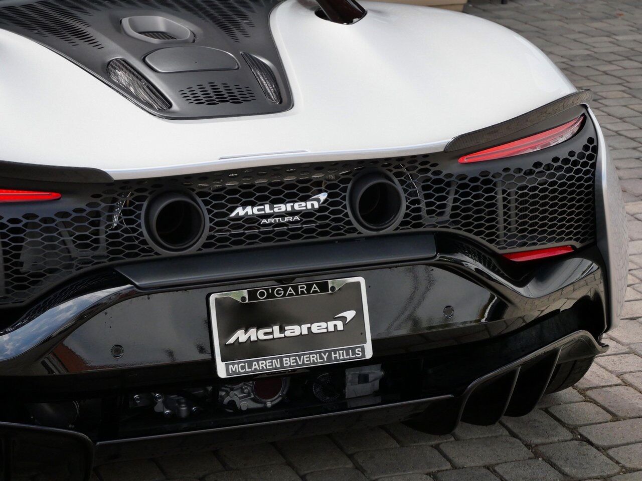 2023 McLaren Artura Performance Performance Lawrence KS