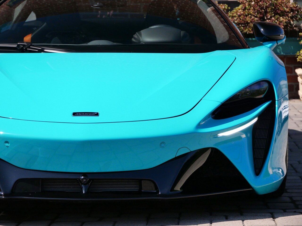 2023 McLaren Artura TechLux TechLux Lawrence KS