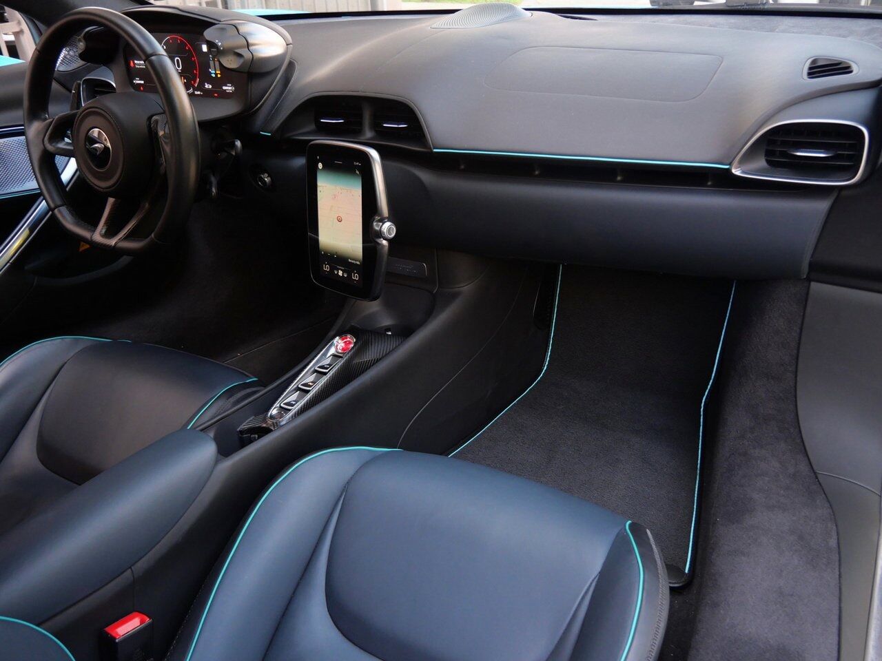 2023 McLaren Artura TechLux TechLux Lawrence KS