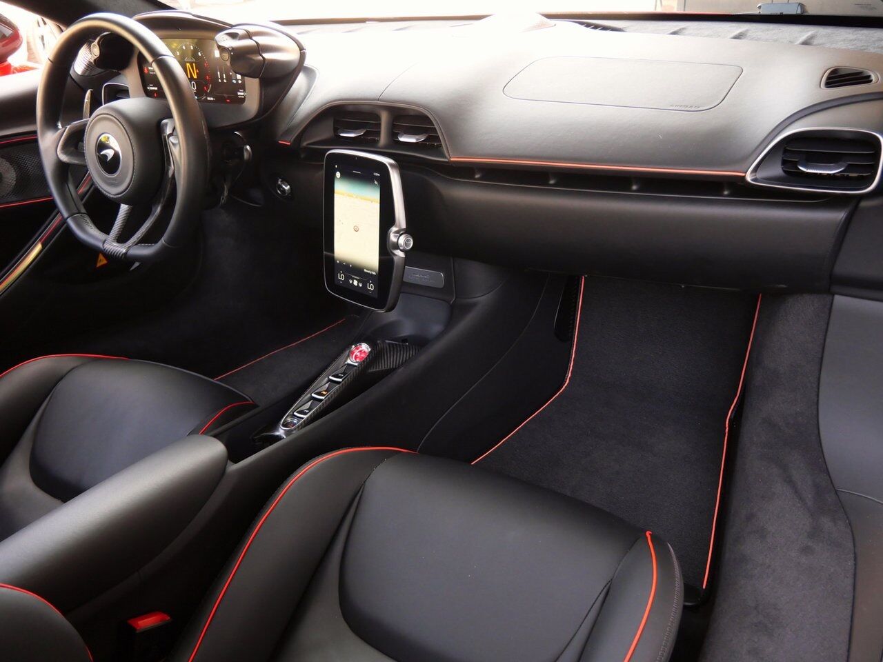 2023 McLaren Artura TechLux TechLux Lawrence KS